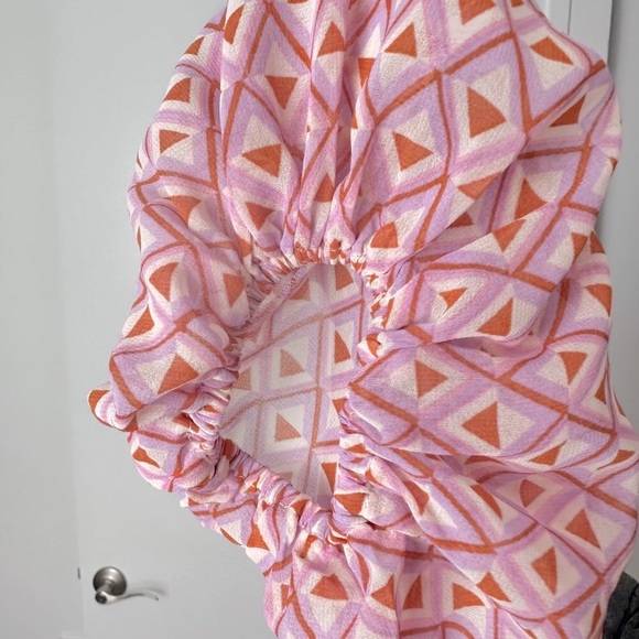 Pink & Orange Printed Long Sleeve Crop Top Keyhole Design Summer - Picture 12 of 13